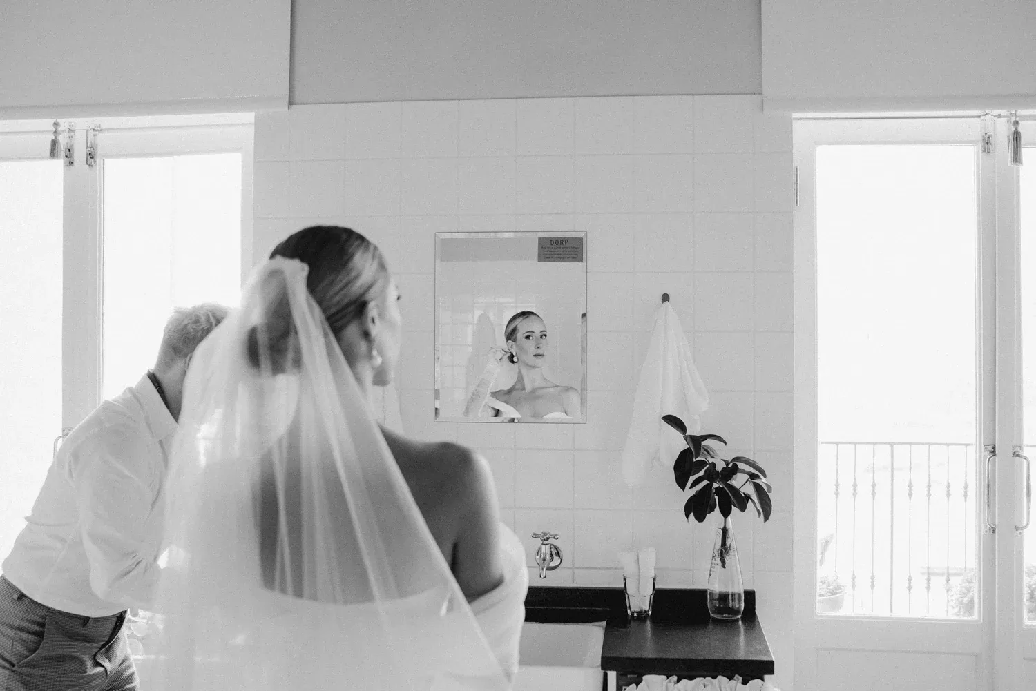Lara & Darren — Dorp Hotel, Cape Town, South Africa