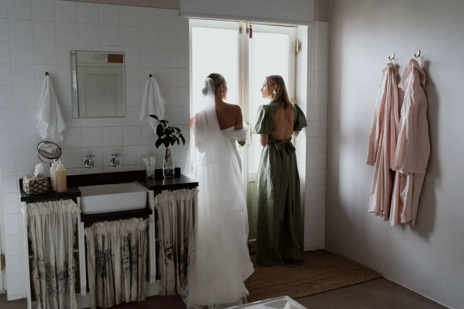 Lara & Darren — Dorp Hotel, Cape Town, South Africa