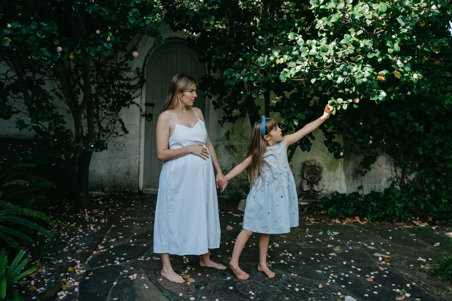 Motherhood photography by Love Made Visible