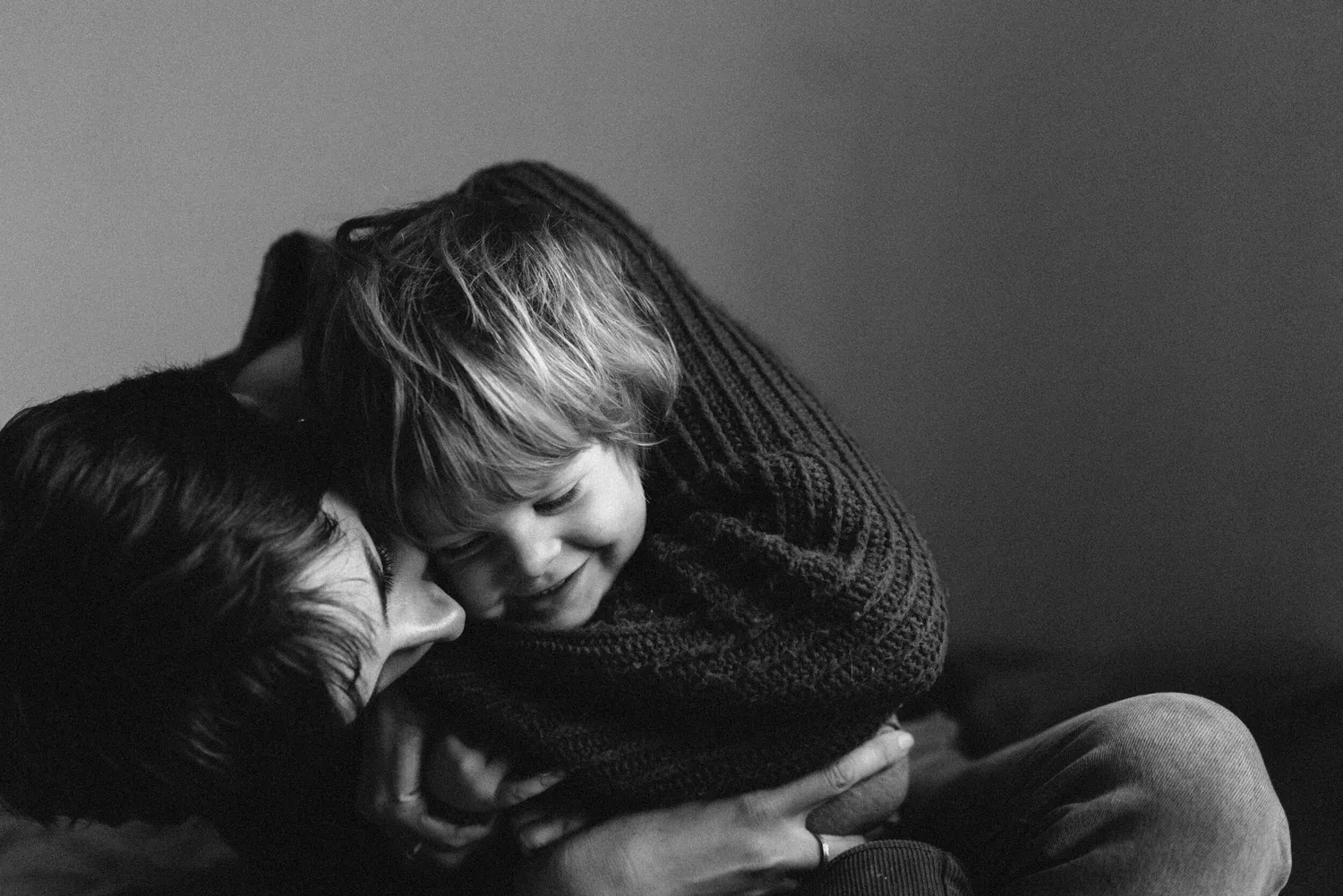 Motherhood photography by Love Made Visible