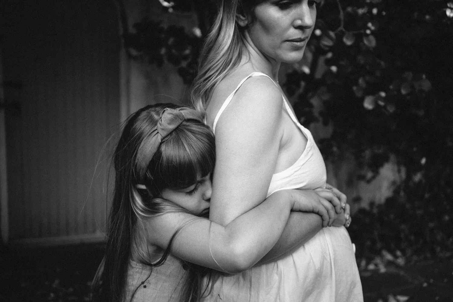 Motherhood photography by Love Made Visible